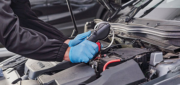 Mobile car battery fitting and replacement in London